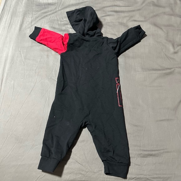 Air Jordan Baby Onsie - Picture 2 of 3